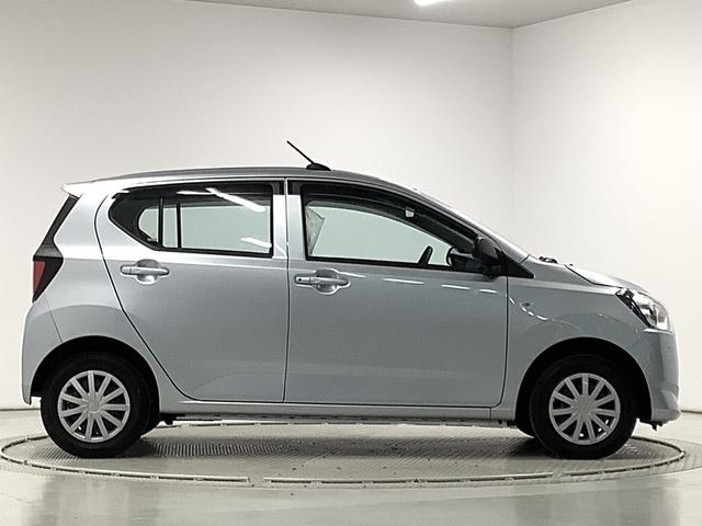 ミライース L SAIII 4WD 前後コーナーセンサー キーレス 走行無制限1年保証 前後コーナーセンサー 4WD オートマチックハイビーム アイドリングストップ キーレスエントリー 横滑り防止装置 オートライト ドアバイザー ヘッドライトレベライザー スマアシ(8枚目)