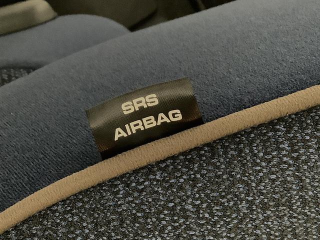 ムーヴキャンバス セオリーＧターボ　１オーナー　クルーズコントロール　両側電動　走行無制限１年保証　両側電動スライドドア　ワンオーナー　アダプティブクルーズコントロール　前後コーナーセンサー　前席シートヒーター　ホッとカップホルダー　オートマチックハイビーム　ＬＥＤヘッドライト（18枚目）