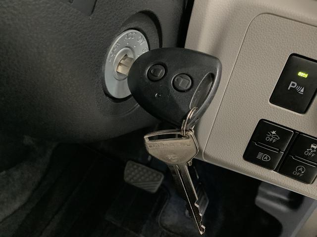 【プロのメカニック多数在籍】兵庫ダイハツには併設の整備工場がございます☆購入されてからのお手入れも当店にお任せください！充実の整備パック『ワンダフルパスポート』にも是非ご加入下さいｏ（＾∇＾）ｏ♪