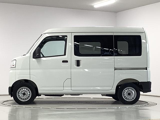 【ご納車前整備】エンジンオイル・オイルエレメント・エアクリーナー・クーラント・バッテリー・ワイパーゴムの徹底したご納車前整備、万が一の時には兵庫県下に２３店舗ある弊社が即時に対応させて頂きます。