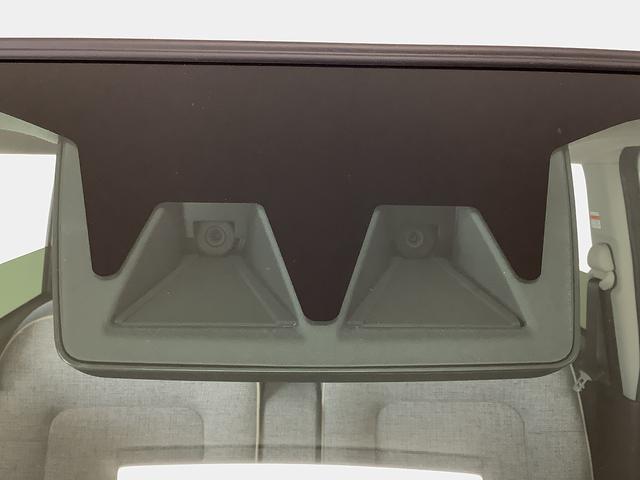 ムーヴキャンバス ストライプスＧターボ　アダプティブクルーズコントロール　走行無制限１年保証　両側電動スライドドア　アダプティブクルーズコントロール　前後コーナーセンサー　前席シートヒーター　ホッとカップホルダー　オートマチックハイビーム　ＬＥＤヘッドライト　スマートキー（6枚目）