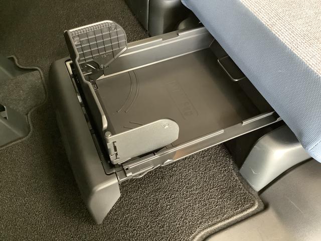 ムーヴキャンバス ストライプスＧターボ　アダプティブクルーズコントロール　走行無制限１年保証　両側電動スライドドア　アダプティブクルーズコントロール　前後コーナーセンサー　前席シートヒーター　ホッとカップホルダー　オートマチックハイビーム　ＬＥＤヘッドライト　スマートキー（42枚目）