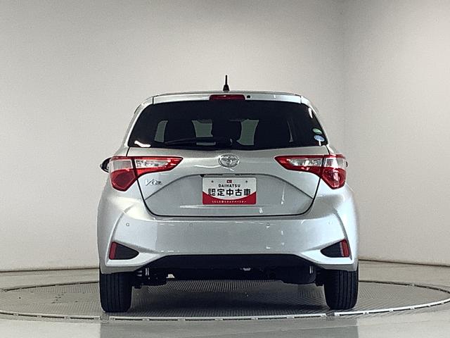 ヴィッツ F セーフティーエディションIII ワンオーナー ナビTV 1年保証 ワンオーナー 衝突軽減ブレーキ ナビTV バックカメラ 前後コーナーセンサー Bluetooth オートハイビーム LEDヘッドライト アイドリングストップ プッシュスタート 横滑り防止装置(15枚目)