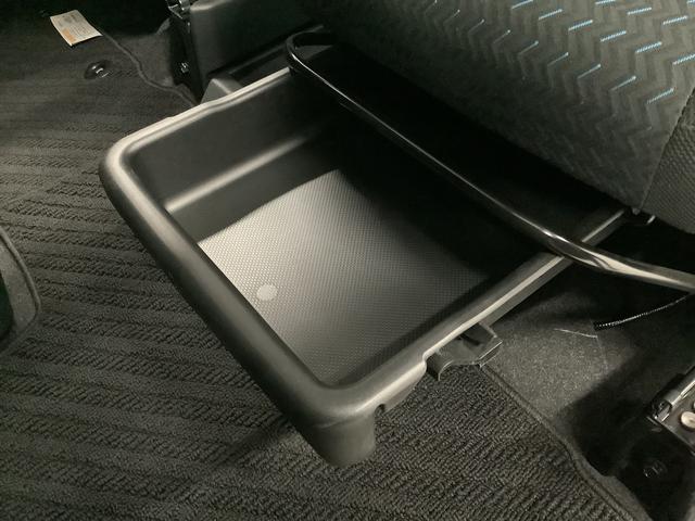 トール カスタムＧ　ターボ　ワンオーナー　ディスプレイオーディオ　１年保証　９インチディスプレイオーディオ　ワンオーナー　全方位カメラ　アダプティブクルーズコントロール　両側電動スライドドア　前後コーナーセンサー　Ｂｌｕｅｔｏｏｔｈ　１５インチ純正アルミホイール（22枚目）