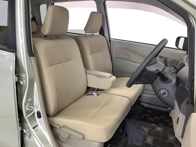 ステラ Ｌ　ワンオーナー　ナビ　キーレスエントリー　電動格納ミラー　走行無制限１年保証　キーレスエントリー　ワンオーナー　ナビＴＶ　ＤＶＤ　ＵＳＢ　Ｂｌｕｅｔｏｏｔｈ　オートエアコン　ドアバイザー　ヘッドライトレベライザー　電動格納ドアミラー　アクセサリーソケット（17枚目）