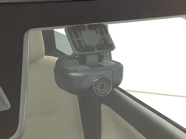 ムーヴキャンバス Gメイクアップリミテッド SAIII 8インチナビ ドラレコ 1年保証 8インチナビTV 全方位カメラ ドラレコ ETC 両側電動スライドドア DVD USB接続 HDMI Bluetooth オートマチックハイビーム LEDヘッドライト プッシュスタート(24枚目)