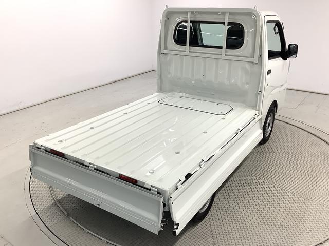 ハイゼットトラック スタンダード　４ＷＤ　ＣＶＴ　前後コーナーセンサー　３方開　走行無制限１年保証　前後コーナーセンサー　４ＷＤ　ＣＶＴ車　３方開　アイドリングストップ　横滑り防止装置　オートライト　ヘッドライトレベライザー　アクセサリーソケット　スペアタイヤ（31枚目）