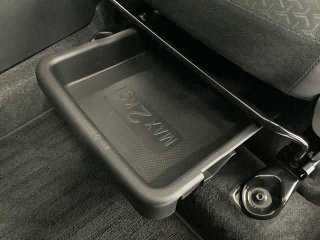 ロッキー プレミアム　ワンオーナー　９インチナビ　ＥＴＣ　バックカメラ　１年保証　ワンオーナー　９インチナビＴＶ　ＥＴＣ　バックカメラ　アダプティブクルーズコントロール　前後コーナーセンサー　前席シートヒーター　ブラインドスポットモニター　１７インチ純正アルミホイール（27枚目）