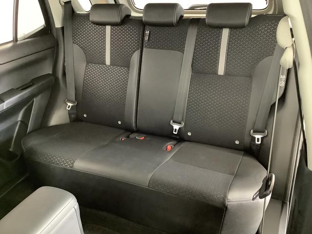 ロッキー プレミアム　ワンオーナー　９インチナビ　ＥＴＣ　バックカメラ　１年保証　ワンオーナー　９インチナビＴＶ　ＥＴＣ　バックカメラ　アダプティブクルーズコントロール　前後コーナーセンサー　前席シートヒーター　ブラインドスポットモニター　１７インチ純正アルミホイール（44枚目）