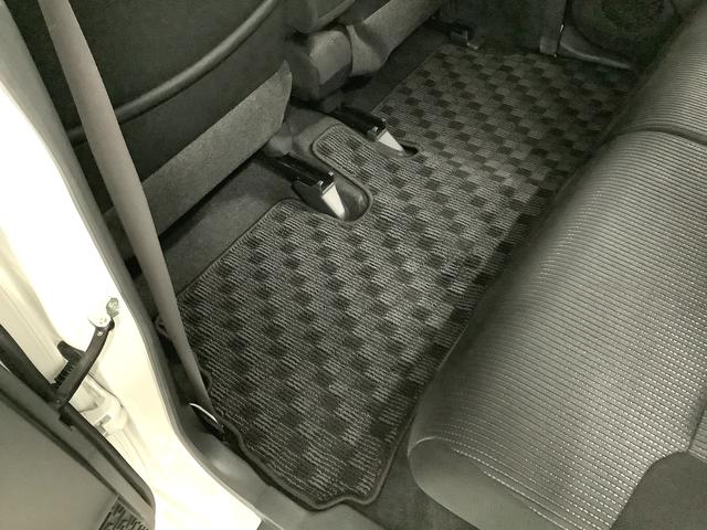 ムーヴ ＸリミテッドＩＩ　ＳＡＩＩＩ　４ＷＤ　運転席シートヒーター　走行無制限１年保証　運転席シートヒーター　４ＷＤ　オートマチックハイビーム　ＬＥＤヘッドライト　アイドリングストップ　プッシュスタート　横滑り防止装置　オートエアコン　１４インチ純正アルミホイール（33枚目）