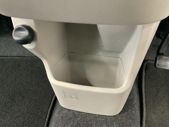 キャスト スタイルＸ　リミテッド　ＳＡＩＩＩ　ナビＴＶ　バックカメラ　１年保証　ナビＴＶ　ＵＳＢ　バックカメラ　前席シートヒーター　ＤＶＤ　Ｂｌｕｅｔｏｏｔｈ　オートマチックハイビーム　アイドリングストップ　プッシュスタート　横滑り防止装置　オートライト　オートエアコン（32枚目）