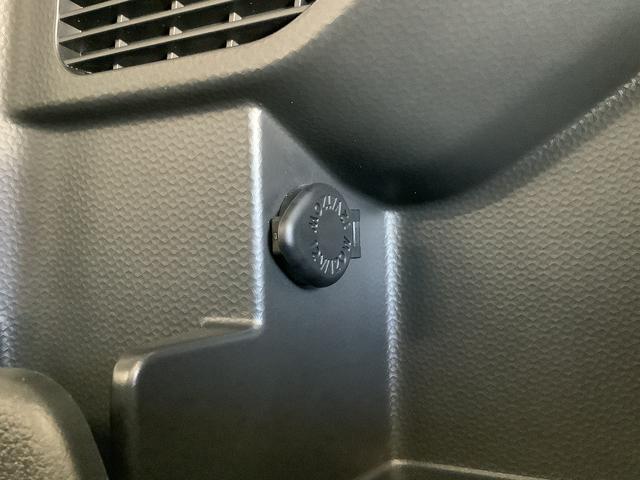 トール カスタムＧ　ＳＡＩＩ　９インチナビＴＶ　ＥＴＣ　全方位カメラ　１年保証　９インチナビＴＶ　全方位カメラ　ＥＴＣ　クルーズコントロール　両側電動スライドドア　Ｂｌｕｅｔｏｏｔｈ　ＬＥＤヘッドライト　クラッツィオシートカバー　１４インチ純正アルミホイール（58枚目）