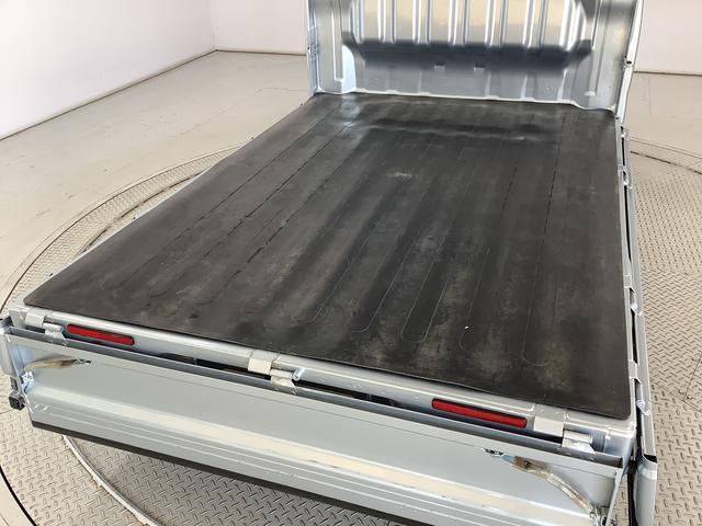 ハイゼットトラック エクストラＳＡＩＩＩｔ　４ＷＤ　ＣＶＴ　ＬＥＤヘッドライト　走行無制限１年保証　ＬＥＤヘッドライト　４ＷＤ　ＣＶＴ車　３方開　荷台作業灯　ゲートプロテクター　荷台マット　キーレス　横滑り防止装置　ドアバイザー　ヘッドライトレベライザー　シート間マルチポケット（38枚目）