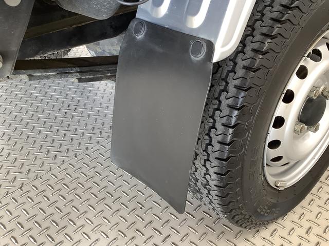 ハイゼットトラック エクストラＳＡＩＩＩｔ　４ＷＤ　ＣＶＴ　ＬＥＤヘッドライト　走行無制限１年保証　ＬＥＤヘッドライト　４ＷＤ　ＣＶＴ車　３方開　荷台作業灯　ゲートプロテクター　荷台マット　キーレス　横滑り防止装置　ドアバイザー　ヘッドライトレベライザー　シート間マルチポケット（41枚目）