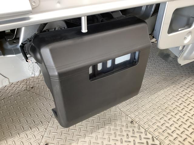 ハイゼットトラック エクストラＳＡＩＩＩｔ　４ＷＤ　ＣＶＴ　ＬＥＤヘッドライト　走行無制限１年保証　ＬＥＤヘッドライト　４ＷＤ　ＣＶＴ車　３方開　荷台作業灯　ゲートプロテクター　荷台マット　キーレス　横滑り防止装置　ドアバイザー　ヘッドライトレベライザー　シート間マルチポケット（43枚目）