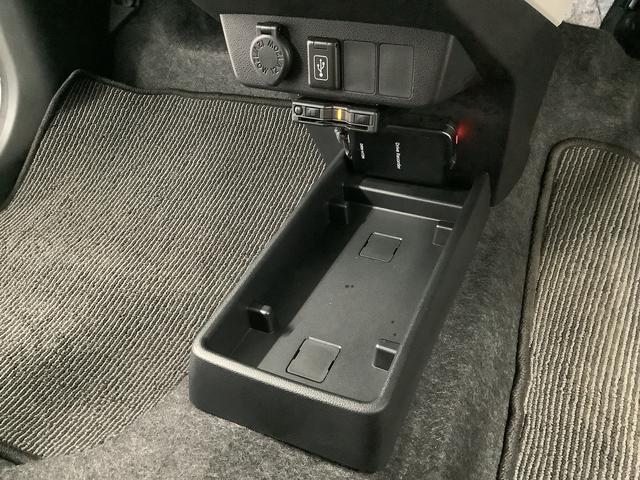 ミライース Ｘ　リミテッドＳＡＩＩＩ　４ＷＤ　ワンオーナー　ナビＴＶ　１年保証　４ＷＤ　ワンオーナー　ナビＴＶ　ＥＴＣ　バックカメラ　前後コーナーセンサー　ＵＳＢ　Ｂｌｕｅｔｏｏｔｈ　オートマチックハイビーム　ＬＥＤヘッドライト　アイドリングストップ　キーレスエントリー（33枚目）