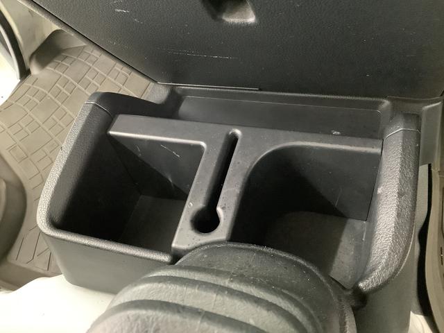 ハイゼットトラック スタンダード　５ＭＴ　ワンオーナー　ＣＤオーディオ　ＥＴＣ　走行無制限１年保証　ワンオーナー　ＭＴ車　ＣＤオーディオ　ＥＴＣ　３方開　ドアバイザー　ヘッドライトレベライザー　アクセサリーソケット　マニュアルエアコン　スペアタイヤ　マッドガード　バッテリーカバー（21枚目）