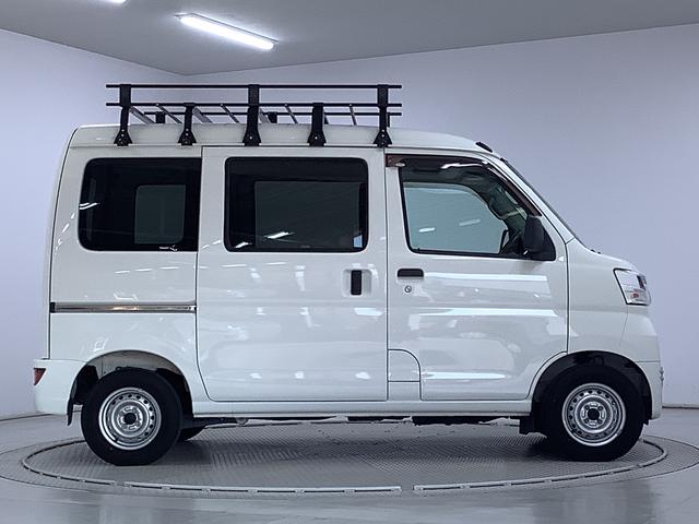 ハイゼットカーゴ デラックスＳＡＩＩＩ　ＥＴＣ　リアコーナーセンサー　キーレス　走行無制限１年保証　リアコーナーセンサー　ＥＴＣ　ルーフキャリア　ＬＥＤヘッドライト　アイドリングストップ　キーレスエントリー　横滑り防止装置　オートライト　ドアバイザー　システムバー　フォグランプ（8枚目）