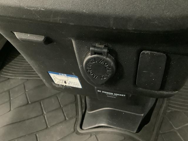 ハイゼットカーゴ デラックスＳＡＩＩＩ　ＥＴＣ　リアコーナーセンサー　キーレス　走行無制限１年保証　リアコーナーセンサー　ＥＴＣ　ルーフキャリア　ＬＥＤヘッドライト　アイドリングストップ　キーレスエントリー　横滑り防止装置　オートライト　ドアバイザー　システムバー　フォグランプ（30枚目）