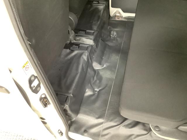 ハイゼットカーゴ デラックスＳＡＩＩＩ　ＥＴＣ　リアコーナーセンサー　キーレス　走行無制限１年保証　リアコーナーセンサー　ＥＴＣ　ルーフキャリア　ＬＥＤヘッドライト　アイドリングストップ　キーレスエントリー　横滑り防止装置　オートライト　ドアバイザー　システムバー　フォグランプ（36枚目）