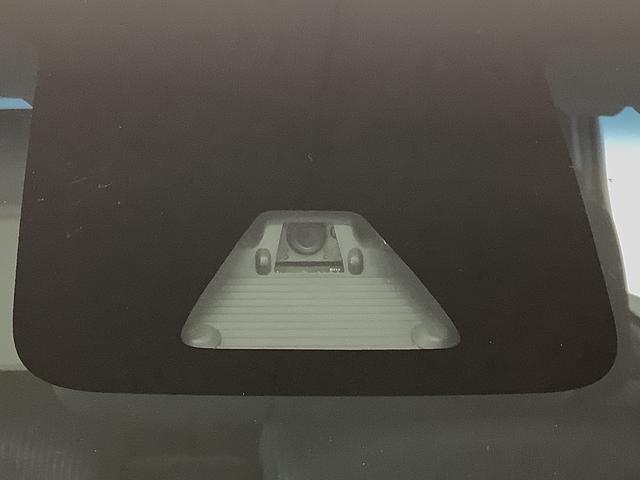 ムーヴ カスタム　Ｘ　ＳＡＩＩ　ＣＤオーディオ　ＬＥＤヘッドライト　走行無制限１年保証　ＬＥＤヘッドライト　ＣＤオーディオ　アイドリングストップ　プッシュスタート　横滑り防止装置　オートライト　オートエアコン　ドアバイザー　電動格納ミラー　１４インチ純正アルミホイール（7枚目）