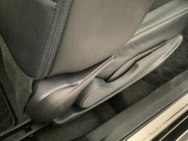ロッキー プレミアムＧ　ワンオーナー　ナビ　ＥＴＣ　１年保証　１オーナー　ナビ　全周囲カメラ　ドラレコ　ＥＴＣ　アダプティブクルーズコントロール　Ｂｌｕｅｔｏｏｔｈ　前後コーナーセンサー　シートヒーター　フルセグ　ＤＶＤ　１７インチ純正アルミホイール（50枚目）
