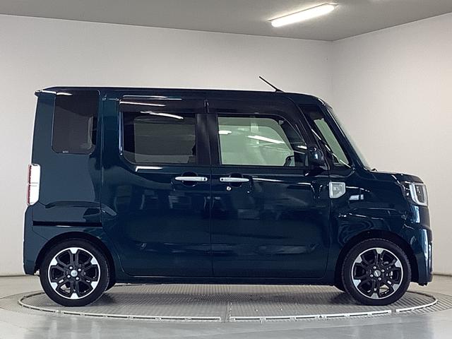 ウェイク ＧターボリミテッドＳＡＩＩＩ　ワンオーナー　ナビＴＶ　ＥＴＣ　１年保証　ワンオーナー　ナビＴＶ　ＥＴＣ　ドラレコ　全方位カメラ　両側電動スライドドア　リアコーナーセンサー　ＤＶＤ　ＵＳＢ　Ｂｌｕｅｔｏｏｔｈ　オートマチックハイビーム　１５インチ純正アルミホイール（13枚目）