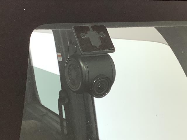 ウェイク ＧターボリミテッドＳＡＩＩＩ　ワンオーナー　ナビＴＶ　ＥＴＣ　１年保証　ワンオーナー　ナビＴＶ　ＥＴＣ　ドラレコ　全方位カメラ　両側電動スライドドア　リアコーナーセンサー　ＤＶＤ　ＵＳＢ　Ｂｌｕｅｔｏｏｔｈ　オートマチックハイビーム　１５インチ純正アルミホイール（23枚目）