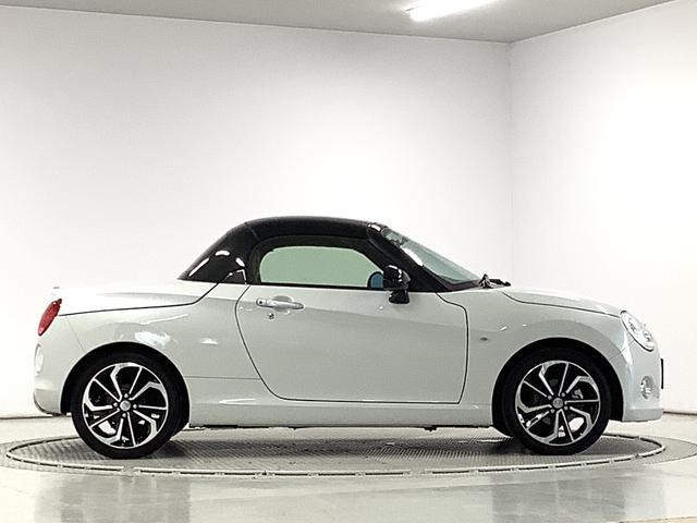 コペン セロ　ターボ　ＣＶＴ　オーディオ　ＥＴＣ　シートヒーター　走行無制限１年保証　オーディオ　ＥＴＣ　ＣＶＴ車　シートヒーター　ＬＥＤヘッドライト　アイドリングストップ　プッシュスタート　横滑り防止装置　オートライト　オートエアコン　１６インチ純正アルミホイール（7枚目）