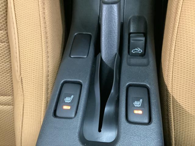 コペン セロ　ターボ　ＣＶＴ　オーディオ　ＥＴＣ　シートヒーター　走行無制限１年保証　オーディオ　ＥＴＣ　ＣＶＴ車　シートヒーター　ＬＥＤヘッドライト　アイドリングストップ　プッシュスタート　横滑り防止装置　オートライト　オートエアコン　１６インチ純正アルミホイール（24枚目）