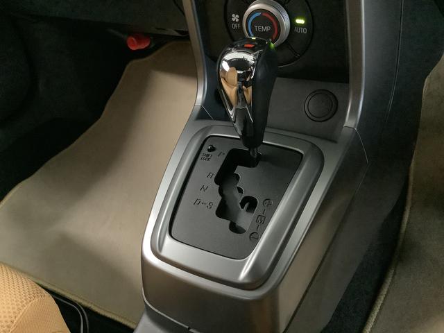 コペン セロ　ターボ　ＣＶＴ　オーディオ　ＥＴＣ　シートヒーター　走行無制限１年保証　オーディオ　ＥＴＣ　ＣＶＴ車　シートヒーター　ＬＥＤヘッドライト　アイドリングストップ　プッシュスタート　横滑り防止装置　オートライト　オートエアコン　１６インチ純正アルミホイール（26枚目）