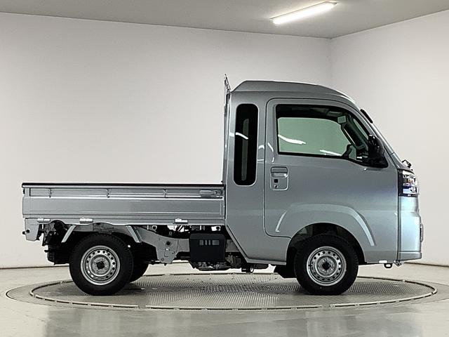 ハイゼットトラック ジャンボエクストラ　ＣＶＴ　前後コーナーセンサー　荷台作業灯　走行無制限１年保証　前後コーナーセンサー　ＣＶＴ車　３方開　荷台作業灯　ゲートプロテクター　オートマチックハイビーム　ＬＥＤヘッドライト　アイドリングストップ　プッシュスタート　横滑り防止装置（7枚目）