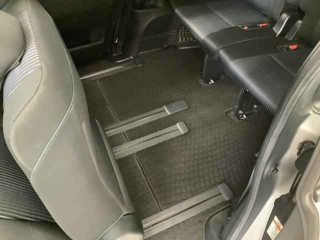 �ԗ���ԏؖ����̌����ƂȂ�܂��B�����c�̂ɂ���āA�\�L���@���قȂ�܂��̂ŊY���ԗ��̎ԗ���ԏؖ�������m�F�̏�A�������������B