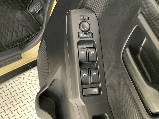 タフト Ｘ　４ＷＤ　前後コーナーセンサー　オートブレーキホールド　走行無制限１年保証　前後コーナーセンサー　４ＷＤ　オートマチックハイビーム　ＬＥＤヘッドライト　アイドリングストップ　オートブレーキホールド　プッシュスタート　横滑り防止装置　スカイフィールトップ（20枚目）