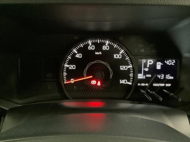 タフト Ｘ　４ＷＤ　前後コーナーセンサー　オートブレーキホールド　走行無制限１年保証　前後コーナーセンサー　４ＷＤ　オートマチックハイビーム　ＬＥＤヘッドライト　アイドリングストップ　オートブレーキホールド　プッシュスタート　横滑り防止装置　スカイフィールトップ（27枚目）