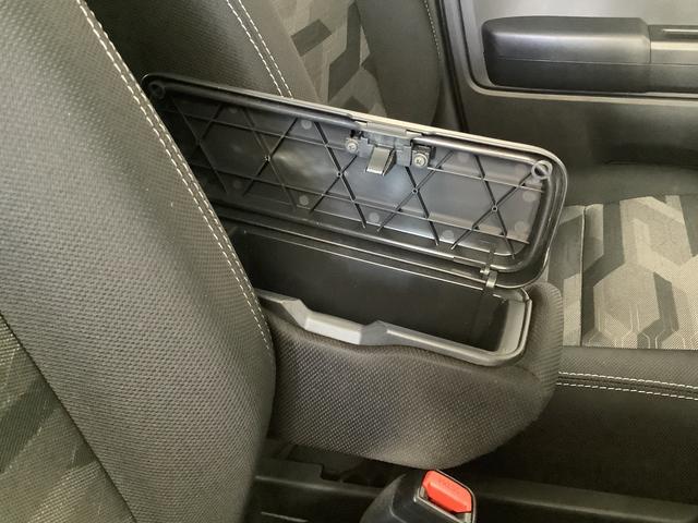 タフト Ｇターボ　ダーククロムベンチャー　４ＷＤ　ワンオーナー　ナビ　１年保証　４ＷＤ　ワンオーナー　ルーフキャリア　ナビＴＶ　ＥＴＣ　ドラレコ　バックカメラ　前後コーナーセンサー　シートヒーター　Ｂｌｕｅｔｏｏｔｈ　オートブレーキホールド　１５インチ純正アルミホイール（27枚目）
