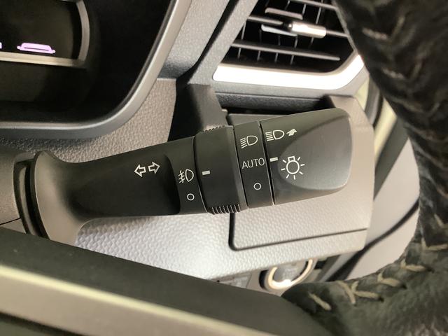 トール カスタムＧ　クルコン　両側電動スライドドア　コーナーセンサー　走行無制限１年保証　両側電動スライドドア　アダプティブクルーズコントロール　前後コーナーセンサー　オートマチックハイビーム　ＬＥＤヘッドライト　オートブレーキホールド　１４インチ純正アルミホイール（27枚目）