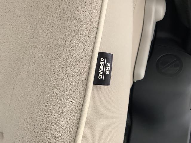 ムーヴキャンバス Ｘメイクアップ　ＳＡＩＩ　ワンオーナー　ＥＴＣ　スマートキー　走行無制限１年保証　ワンオーナー　ＥＴＣ　アイドリングストップ　プッシュスタート　横滑り防止装置　オートライト　オートエアコン　ドアバイザー　ヘッドライトレベライザー　電動格納ミラー　両側スライドドア（20枚目）