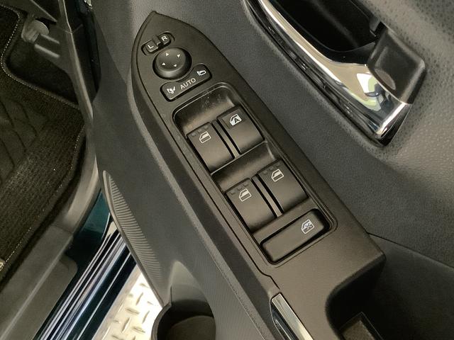 タント スローパーカスタムＲＳ　ターボ　１オーナー　福祉車両　ＥＴＣ　走行無制限１年保証　ワンオーナー　ＥＴＣ　福祉車輌　ドラレコ　両側電動スライドドア　前後コーナーセンサー　シートヒーター　禁煙車　オートマチックハイビーム　電動ウインチ　１４インチ純正アルミホイール（22枚目）