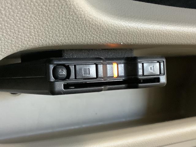 ムーヴ L SAIII ETC CDオーディオ キーレスエントリー 走行無制限1年保証 キーレスエントリー ETC CDオーディオ オートマチックハイビーム アイドリングストップ 横滑り防止装置 ドアバイザー ヘッドライトレベライザー 電動格納ミラー スマートアシスト(20枚目)