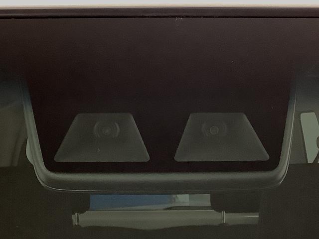 ハイゼットカーゴ クルーズターボＳＡＩＩＩ　５ＭＴ　ワンオーナー　ＣＤ　ＥＴＣ　走行無制限１年保証　ＭＴ車　ワンオーナー　ＣＤオーディオ　ＥＴＣ　リアコーナーセンサー　ＬＥＤヘッドライト　アイドリングストップ　キーレス　横滑り防止装置　オートライト　１２インチアルミホイール（7枚目）