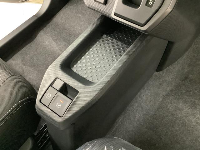 タフト Ｇ　クロムベンチャー　９インチディスプレイオーディオ　ＵＳＢ　１年保証　９インチディスプレイオーディオ　バックカメラ　アダプティブクルーズコントロール　前後コーナーセンサー　前席シートヒーター　ＵＳＢ　ＨＤＭＩ　スカイフィールトップ　１５インチ純正アルミホイール（35枚目）