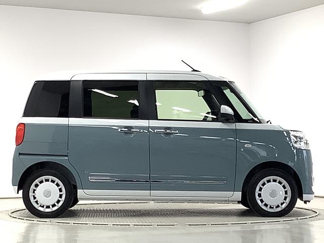 ムーヴキャンバス ストライプスＧ　両側電動スライドドア　前席シートヒーター　走行無制限１年保証　両側電動スライドドア　前後コーナーセンサー　前席シートヒーター　ホッとカップホルダー　オートマチックハイビーム　ＬＥＤヘッドライト　横滑り防止装置　スマートキー　置きラクボックス（7枚目）