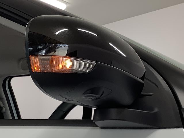 ロッキー プレミアムＧ　ＨＥＶ　ワンオーナー　クルコン　シートヒーター　走行無制限１年保証　前後コーナーセンサー　ワンオーナー　アダプティブクルーズコントロール　前席シートヒーター　オートマチックハイビーム　ＬＥＤヘッドライト　スマートキー　１７インチ純正アルミホイール（18枚目）