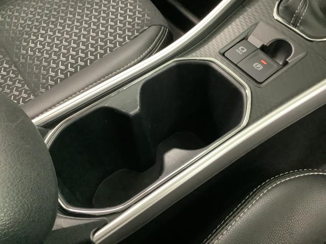 ロッキー プレミアムＧ　ＨＥＶ　ワンオーナー　クルコン　シートヒーター　走行無制限１年保証　前後コーナーセンサー　ワンオーナー　アダプティブクルーズコントロール　前席シートヒーター　オートマチックハイビーム　ＬＥＤヘッドライト　スマートキー　１７インチ純正アルミホイール（29枚目）