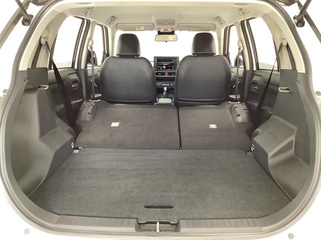 ロッキー プレミアムＧ　ＨＥＶ　ワンオーナー　クルコン　シートヒーター　走行無制限１年保証　前後コーナーセンサー　ワンオーナー　アダプティブクルーズコントロール　前席シートヒーター　オートマチックハイビーム　ＬＥＤヘッドライト　スマートキー　１７インチ純正アルミホイール（41枚目）