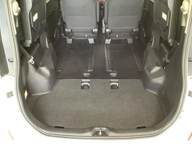 ヴォクシー Ｖ　禁煙車　ワンオーナー　ナビＴＶ　ＥＴＣ　バックカメラ　１年保証　禁煙車　ワンオーナー　ナビＴＶ　ＥＴＣ　バックカメラ　オートクルーズコントロール　片側電動スライドドア　コーナーポール　Ｂｌｕｅｔｏｏｔｈ　３列シート　スマートキー　１５インチアルミホイール（73枚目）