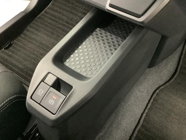 タフト Ｇ　クロムベンチャー　クルコン　シートヒーター　スマートキー　走行無制限１年保証　前後コーナーセンサー　アダプティブクルーズコントロール　前席シートヒーター　オートマチックハイビーム　オートブレーキホールド　スカイフィールトップ　１５インチ純正アルミホイール（32枚目）