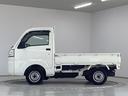 ハイゼットトラック スタンダード　５ＭＴ　ワンオーナー　ＣＤオーディオ　ＥＴＣ　走行無制限１年保証　ワンオーナー　ＭＴ車　ＣＤオーディオ　ＥＴＣ　３方開　ドアバイザー　ヘッドライトレベライザー　アクセサリーソケット　マニュアルエアコン　スペアタイヤ　マッドガード　バッテリーカバー（8枚目）