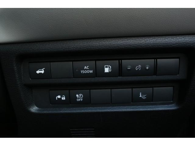 アウトランダーPHEV P ワンオーナー・360度カメラ・BOSEプレミアムサウンド・パワーバックドア・シートヒーター・ライトグレー革シート・eアシスト・マイパイロット・ヘッドアップディスプレイ・LEDヘッドライト(28枚目)